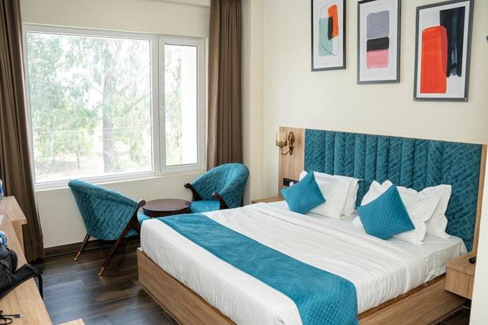 Glace Stay Inn Near Igi Airport Ню Делхи Екстериор снимка